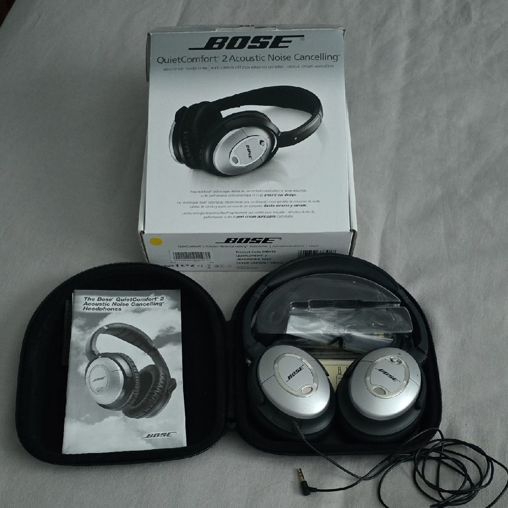 📚Bose QuietComfort 2 Acoustic Noise Cancelling Headphones